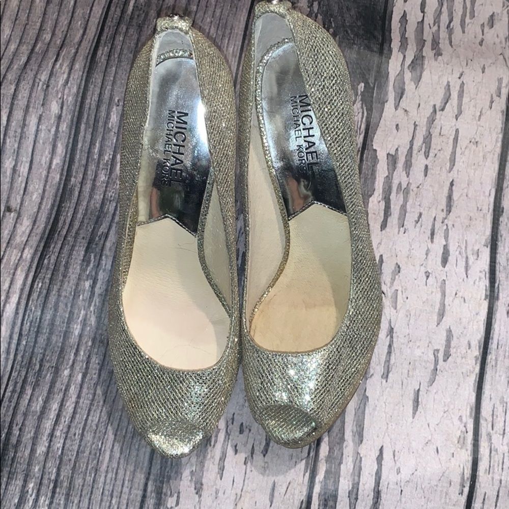 Michael Kors MK Silver Shoes Size 7 M